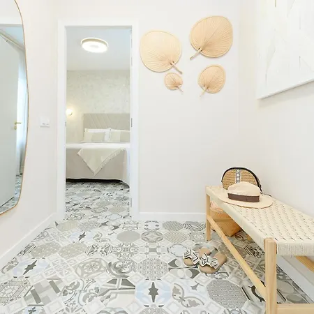 Home2rest 1bedroom Ocean View 1st Line 1min Apartment *